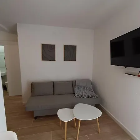 Alegre Apto. En Casco Historico Appartement Marbellac