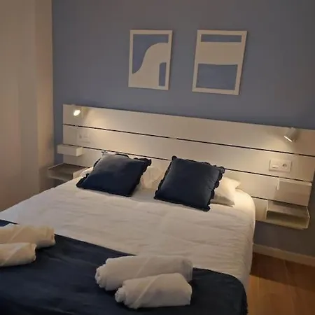 Alegre Apto. En Casco Historico Μαρμπέλλα