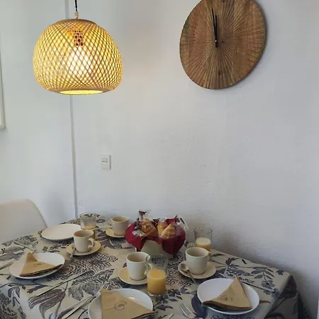 Alegre Apto. En Casco Histórico