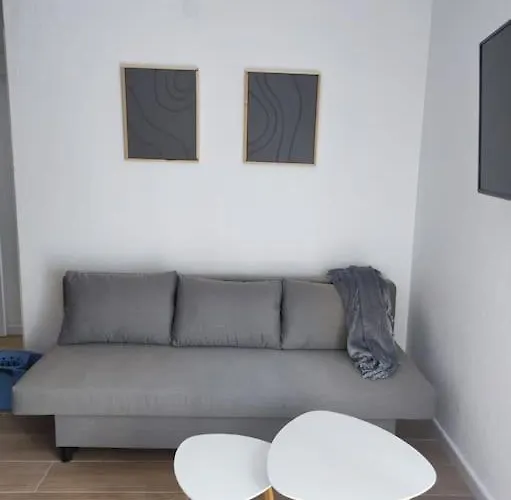 Alegre Apto. En Casco Historico Appartamento Marbella